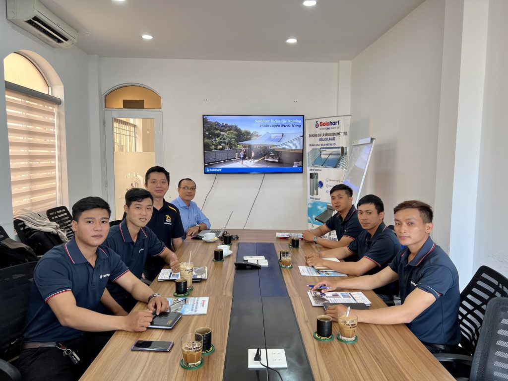 TRIỂN KHAI HỆ THỐNG CRM CHO NHÀ PHÂN PHỐI SOLAHART VIỆT NAM - KIM THÁI